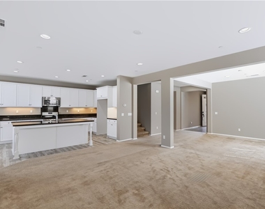 29669 Eastbank - Photo Thumbnail 5