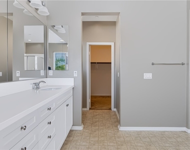 29669 Eastbank - Photo Thumbnail 24