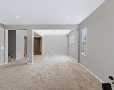 29669 Eastbank - Photo Thumbnail 4