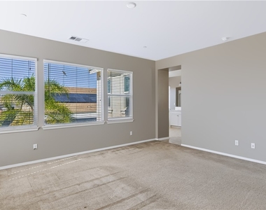 29669 Eastbank - Photo Thumbnail 20