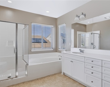 29669 Eastbank - Photo Thumbnail 22