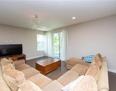 31 Gramercy - Photo Thumbnail 10