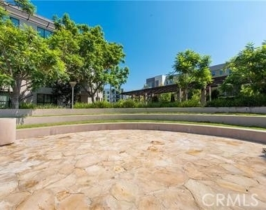 31 Gramercy - Photo Thumbnail 27