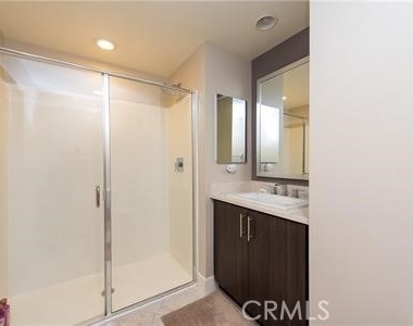 31 Gramercy - Photo Thumbnail 7