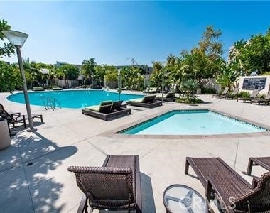 31 Gramercy - Photo Thumbnail 26