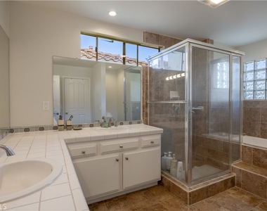 14526 Yukon Avenue - Photo Thumbnail 20