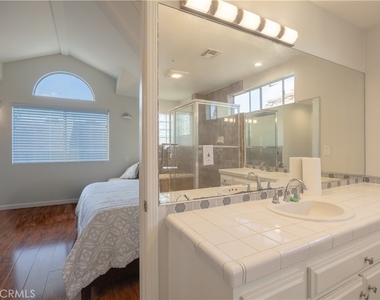 14526 Yukon Avenue - Photo Thumbnail 19