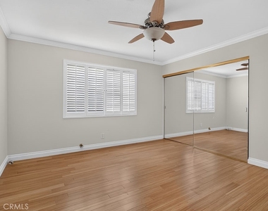 2310 E Monroe - Photo Thumbnail 17