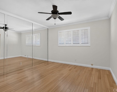 2310 E Monroe - Photo Thumbnail 15