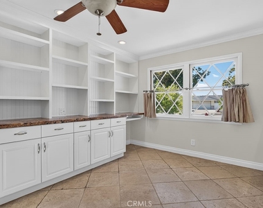 2310 E Monroe - Photo Thumbnail 9