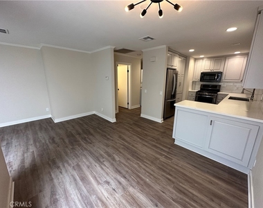 119 S Glassell Street - Photo Thumbnail 35