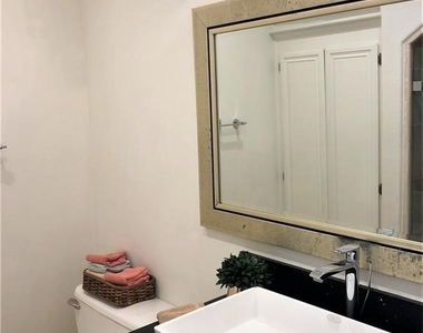 971 S Flintridge Way - Photo Thumbnail 10