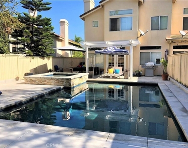 971 S Flintridge Way - Photo Thumbnail 13