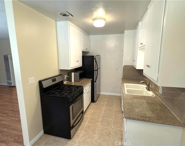 1325 E 7th - Photo Thumbnail 4