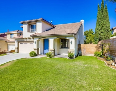 321 Riley Court - Photo Thumbnail 1