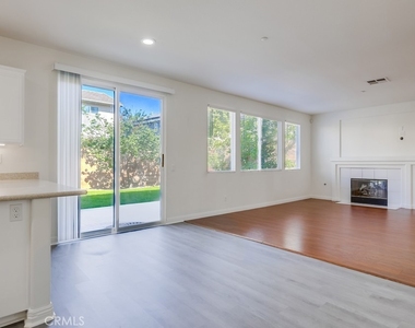 321 Riley Court - Photo Thumbnail 37