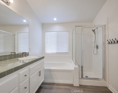 321 Riley Court - Photo Thumbnail 54