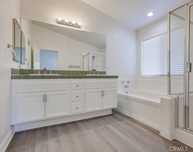 321 Riley Court - Photo Thumbnail 53