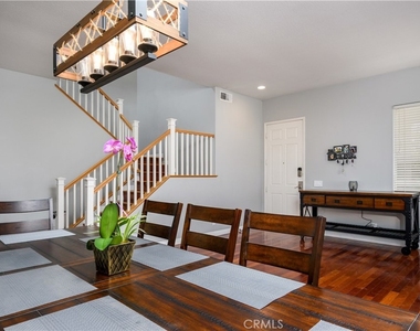 2587 Macbeth Avenue - Photo Thumbnail 4