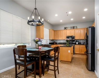 2587 Macbeth Avenue - Photo Thumbnail 3