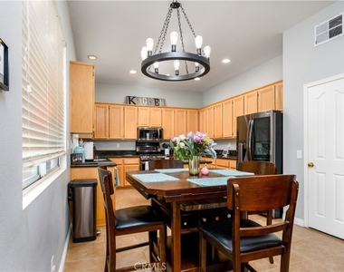 2587 Macbeth Avenue - Photo Thumbnail 11
