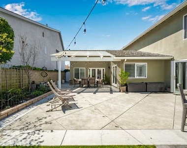 16332 Spartan Circle - Photo Thumbnail 14