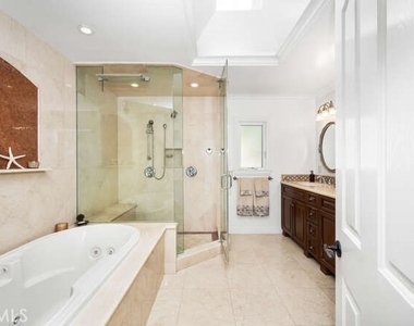 16332 Spartan Circle - Photo Thumbnail 43