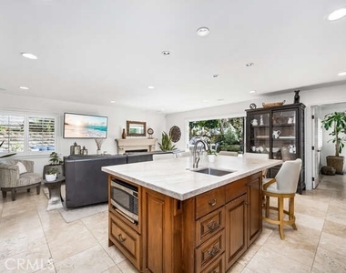 16332 Spartan Circle - Photo Thumbnail 3