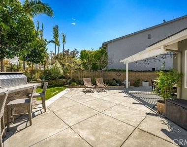 16332 Spartan Circle - Photo Thumbnail 23