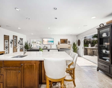 16332 Spartan Circle - Photo Thumbnail 7