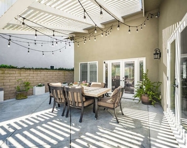 16332 Spartan Circle - Photo Thumbnail 12