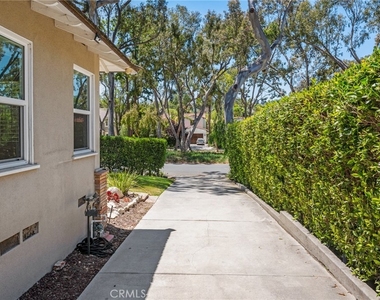 3409 Palos Verdes Drive N - Photo Thumbnail 15