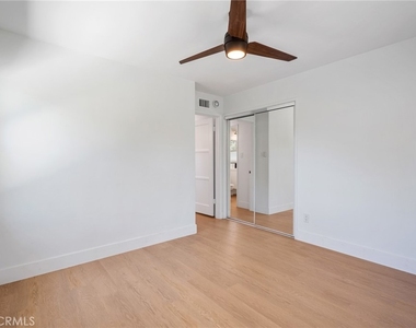 3409 Palos Verdes Drive N - Photo Thumbnail 44