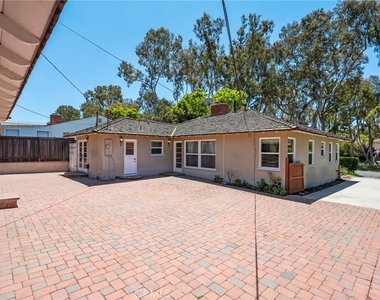 3409 Palos Verdes Drive N - Photo Thumbnail 18