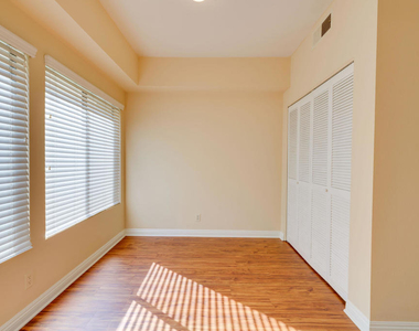 747 E California Boulevard - Photo Thumbnail 8