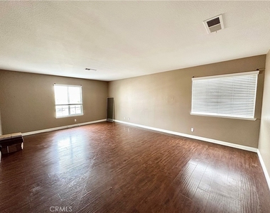 7407 Carrollton Place - Photo Thumbnail 17
