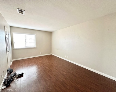 7407 Carrollton Place - Photo Thumbnail 15