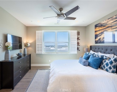 2105 Two Harbors Circle - Photo Thumbnail 26