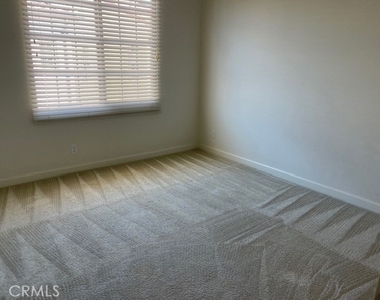 111 Holly Springs - Photo Thumbnail 28