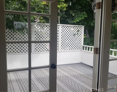 215 Knox Street - Photo Thumbnail 41