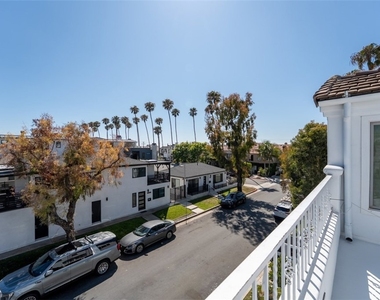2830 2nd Avenue - Photo Thumbnail 39