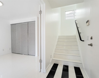 2830 2nd Avenue - Photo Thumbnail 16