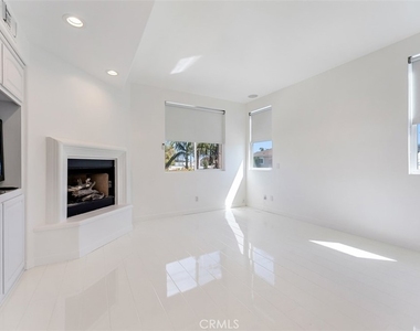 2830 2nd Avenue - Photo Thumbnail 20
