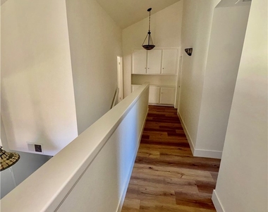22185 Crane Street - Photo Thumbnail 6