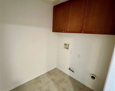 17168 Newhope - Photo Thumbnail 6