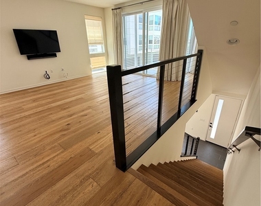 1527 Sullivan Avenue - Photo Thumbnail 39