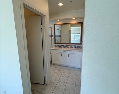 1527 Sullivan Avenue - Photo Thumbnail 23