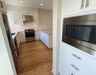 1527 Sullivan Avenue - Photo Thumbnail 35