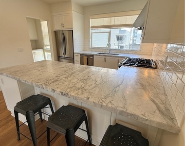 1527 Sullivan Avenue - Photo Thumbnail 38