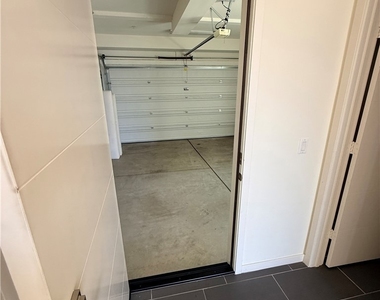 1527 Sullivan Avenue - Photo Thumbnail 41